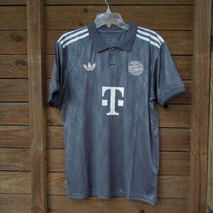 Bayern Munich Oktoberfest Special Edition jersey, adidas, large